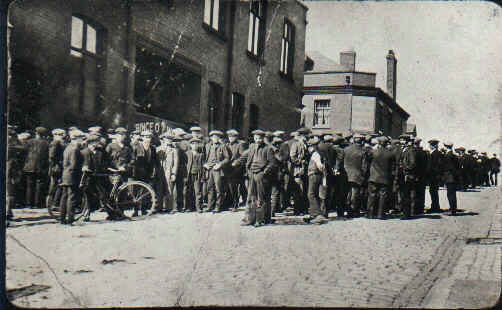 miner strikes out the miners hall 1926